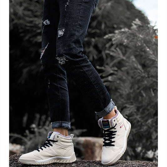 Ankle-high lace-up shoe with soft lining and durable sole
