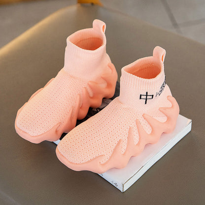 Sock-style sneaker with sculpted sole and breathable knit upper